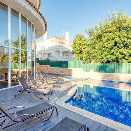 Full Private 300Sqm Villa Jacuzzi Heated Pool Ideal & Quiet Location Albufeira Dış mekan fotoğraf