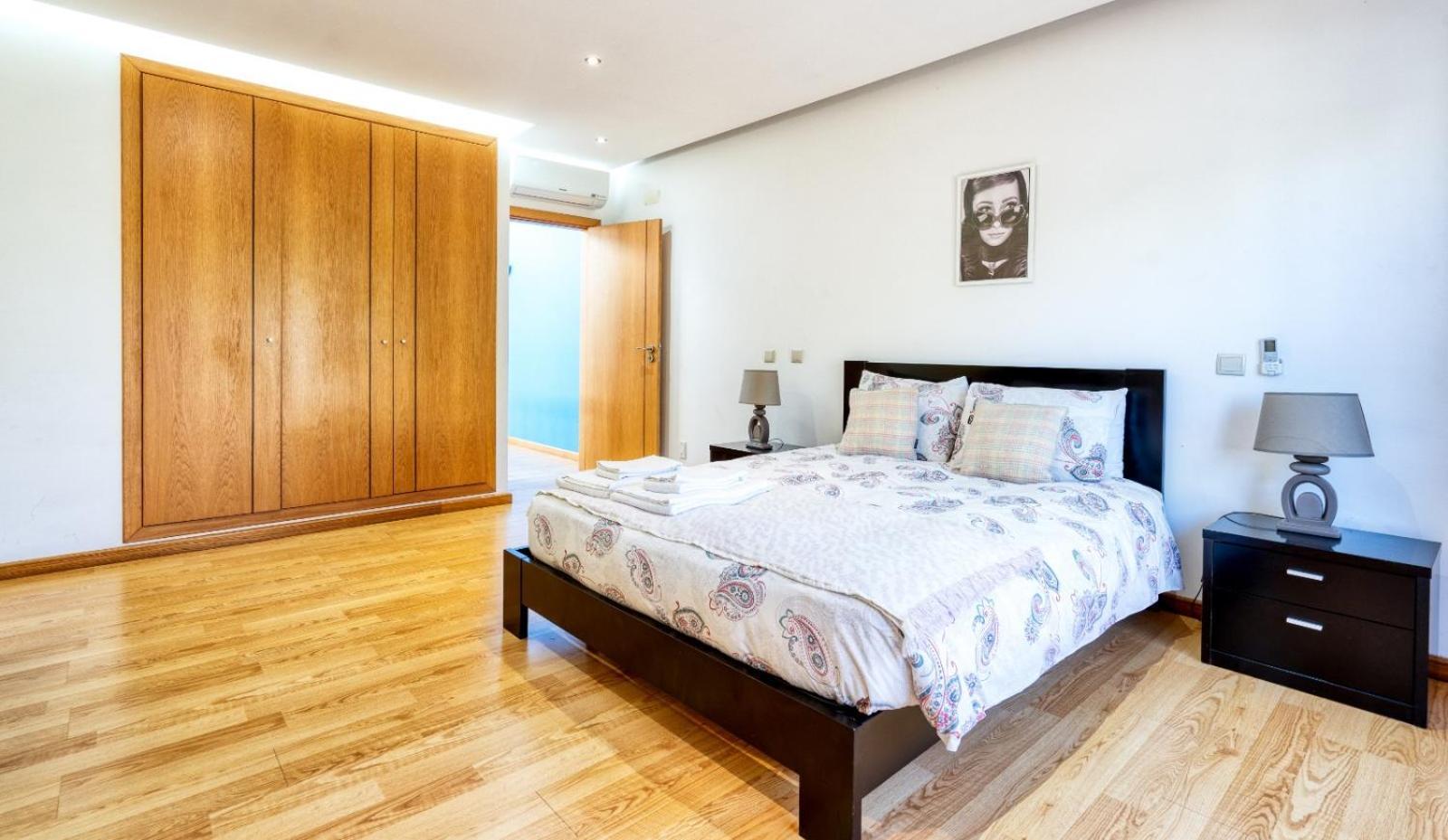 Full Private 300Sqm Villa Jacuzzi Heated Pool Ideal & Quiet Location Albufeira Dış mekan fotoğraf