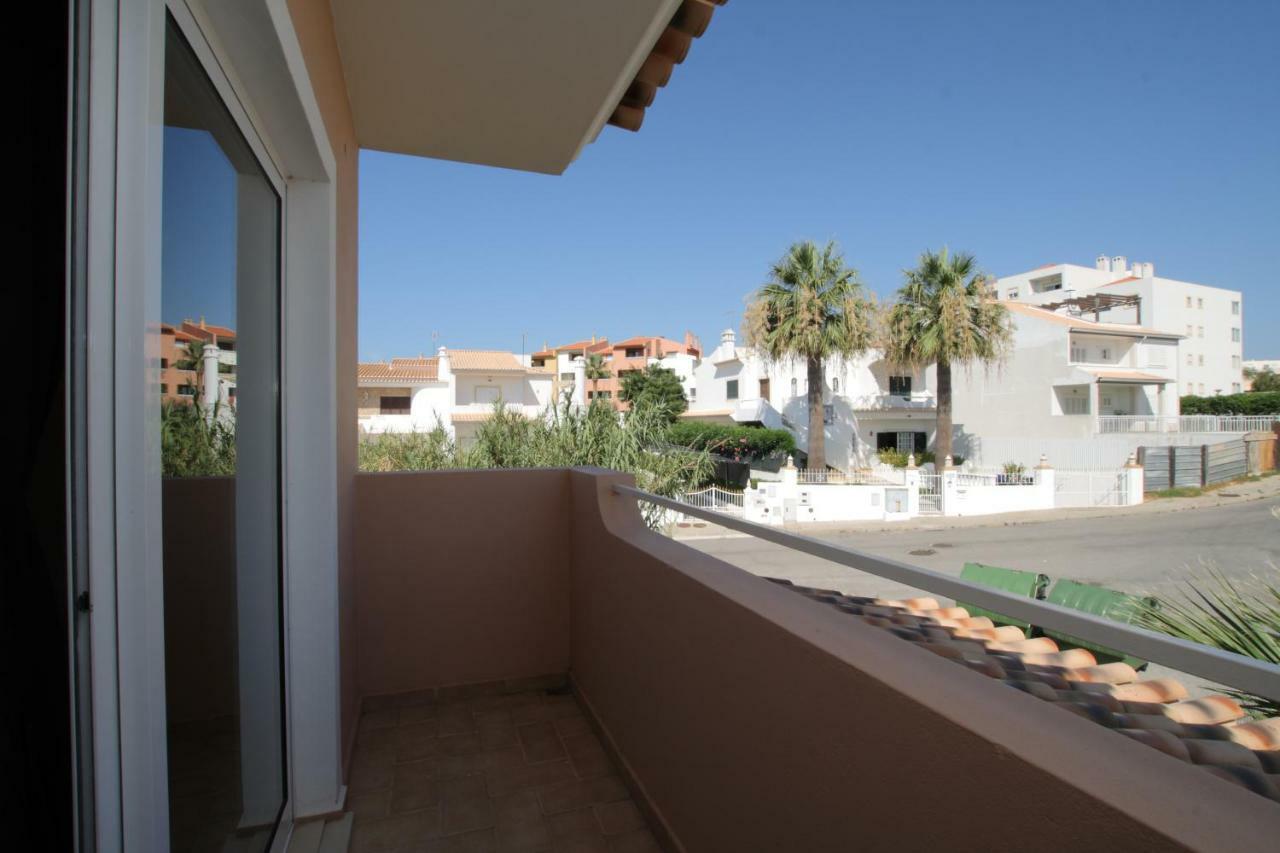 Full Private 300Sqm Villa Jacuzzi Heated Pool Ideal & Quiet Location Albufeira Dış mekan fotoğraf