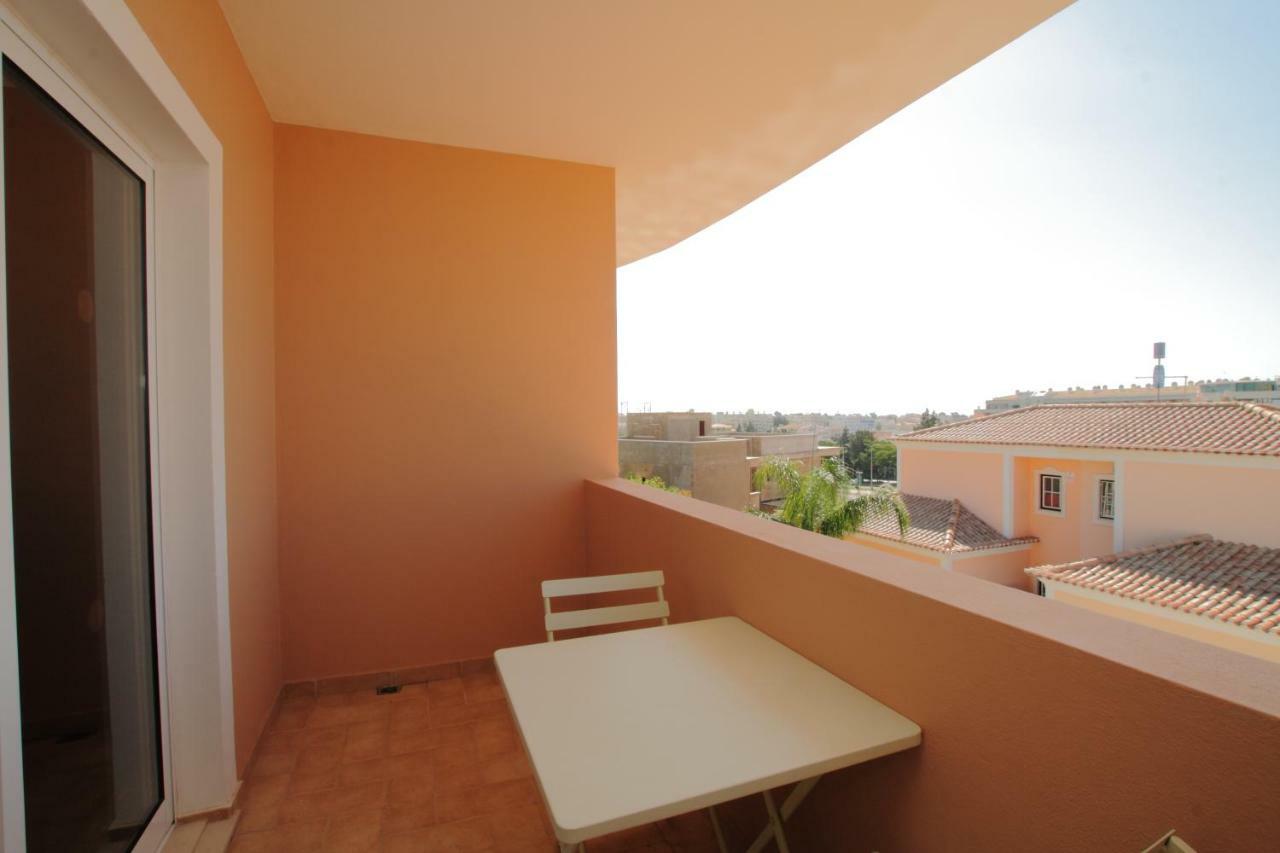 Full Private 300Sqm Villa Jacuzzi Heated Pool Ideal & Quiet Location Albufeira Dış mekan fotoğraf